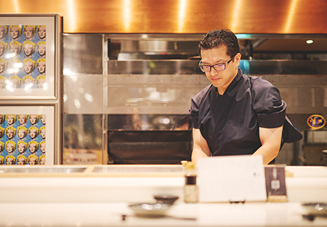 商品開発担当の水谷 恭平さん